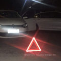 Треугольник, предупреждающий о безопасности дорожного движения